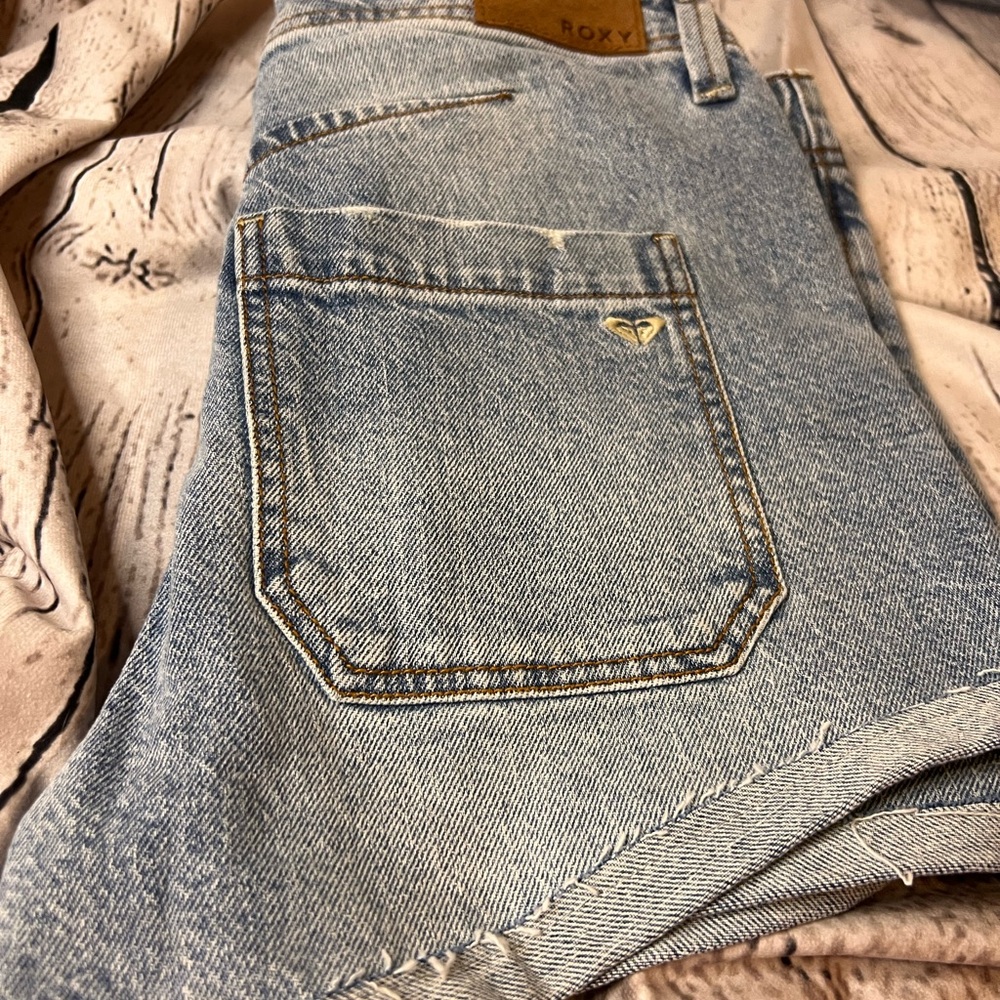 NWT Roxy Faded Denim Jean Shorts